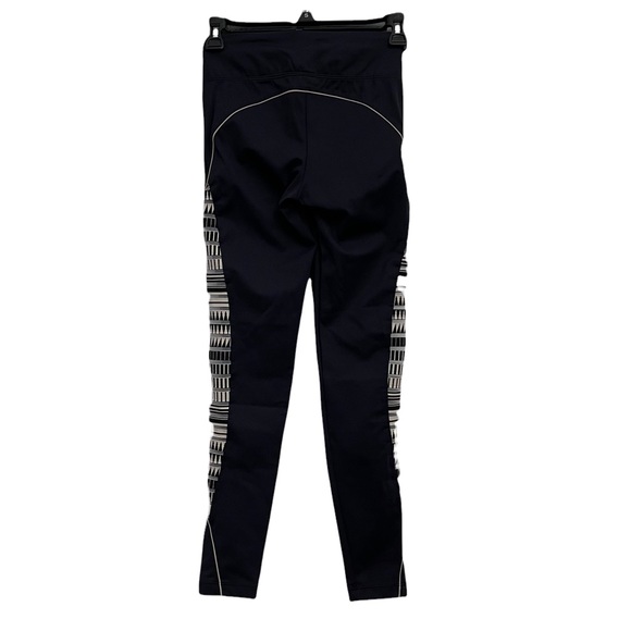 Track & Field Black knitted Mesh on Side Leggings Size S - Picture 2 of 13